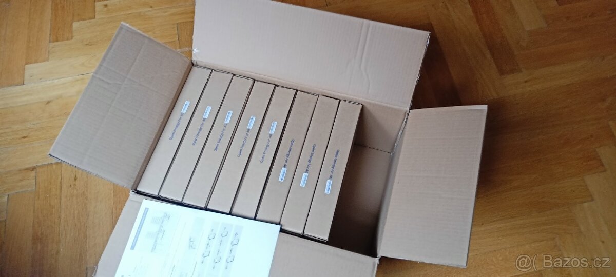 Fotovoltaika měniče Hoymiles HM-400 - 8 kusů NOVÉ - 2