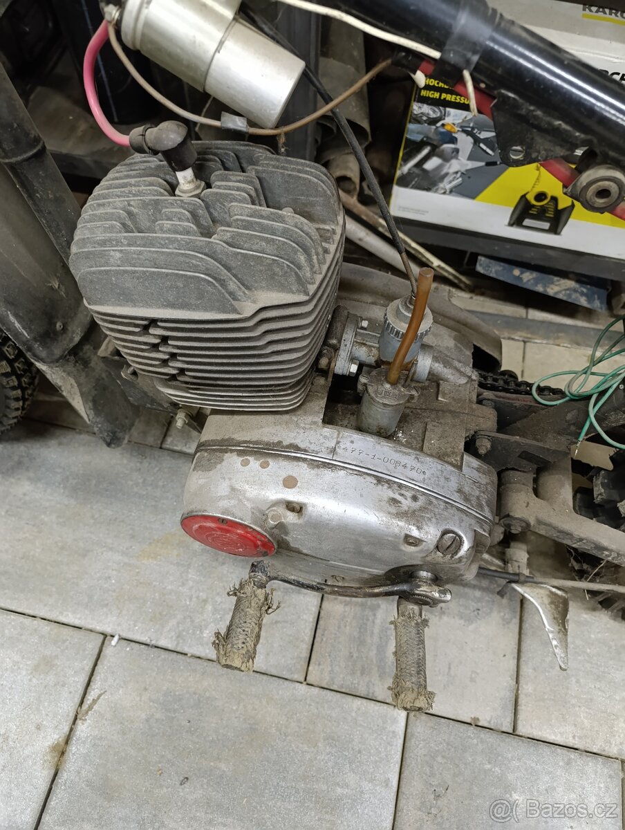 motor čz 175 477 - 2