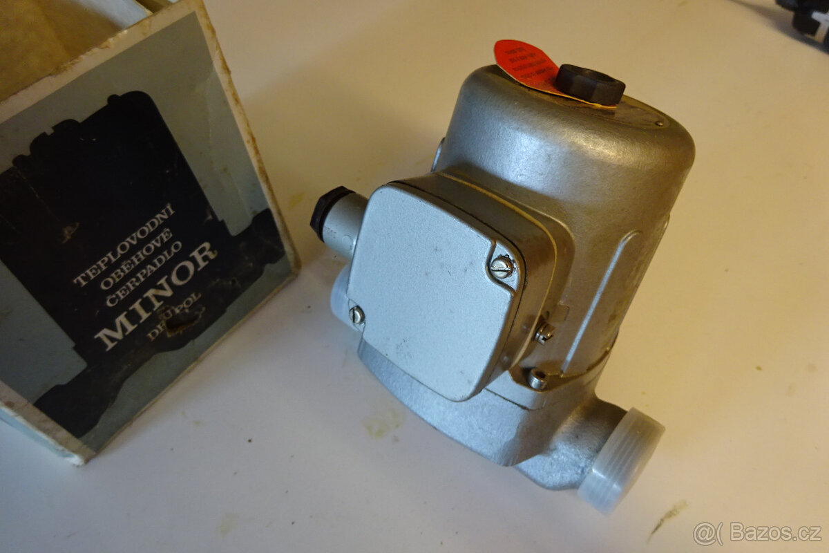 Teplovodní čerpadlo - závit 1" - 2