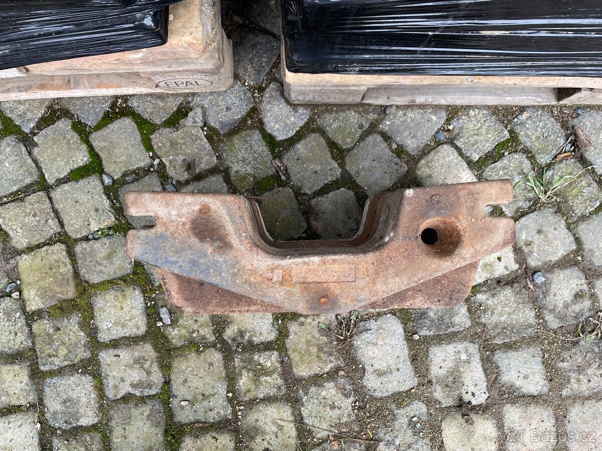 Závaží pod vanu Zetor - 2