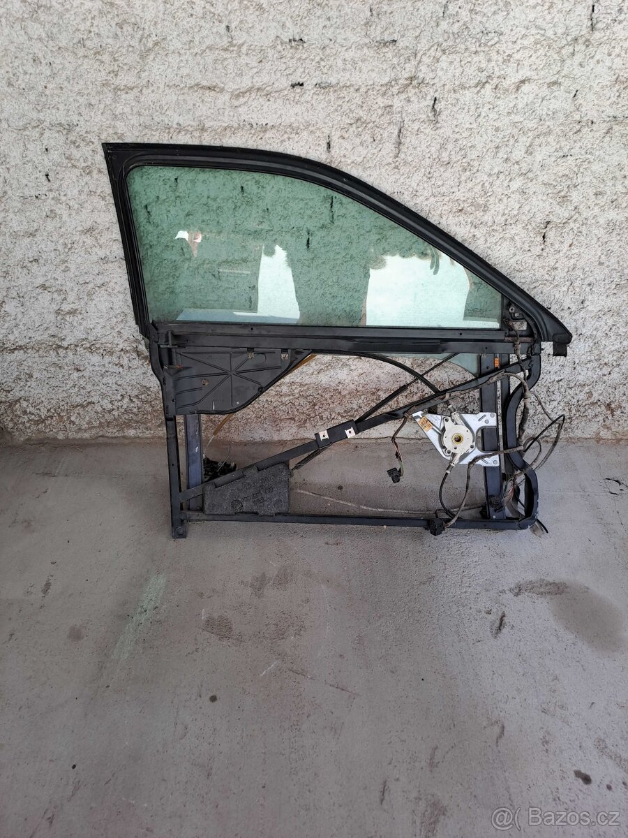 Prodám náhradní díly na Audi A3 r.v.1998 - 2