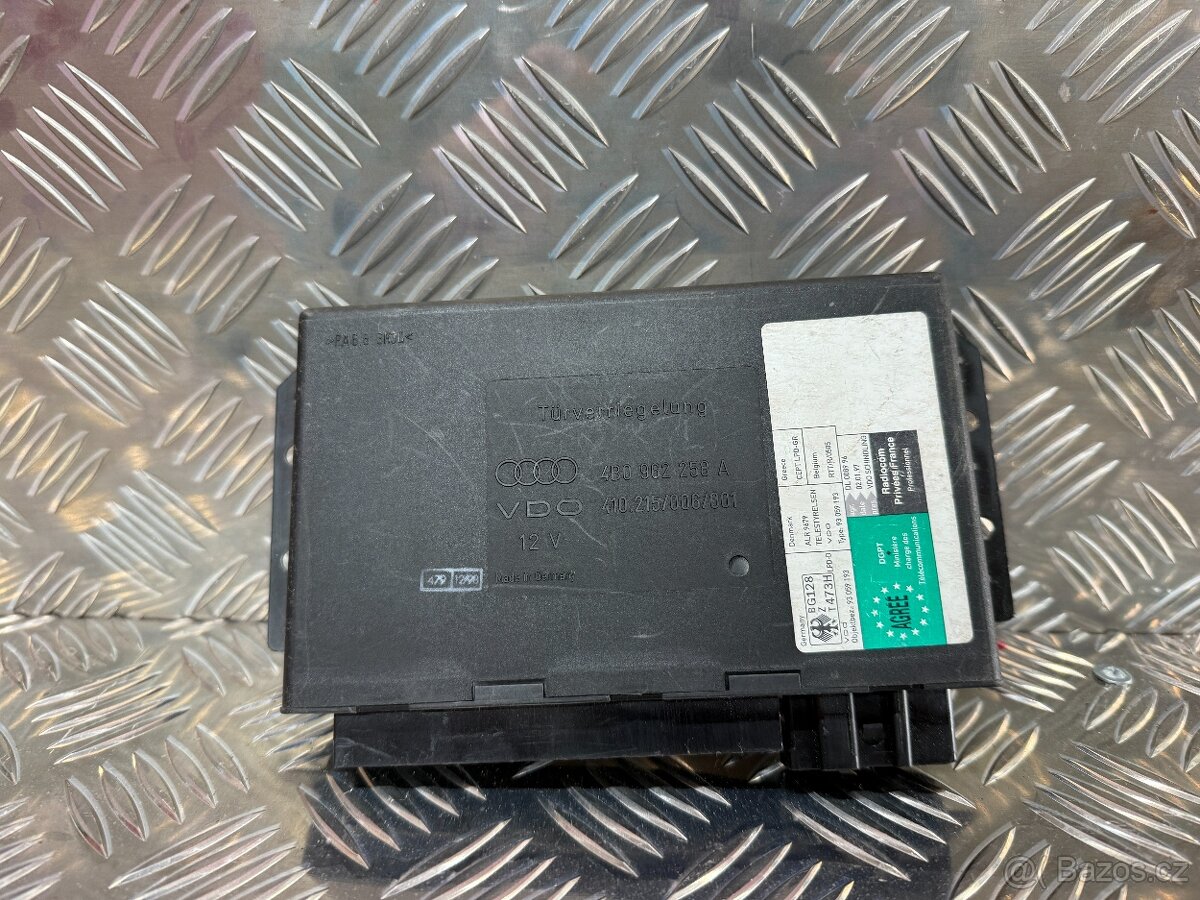 ŘÍDICÍ JEDNOTKA KOMFORTU 4B0962258A - 2