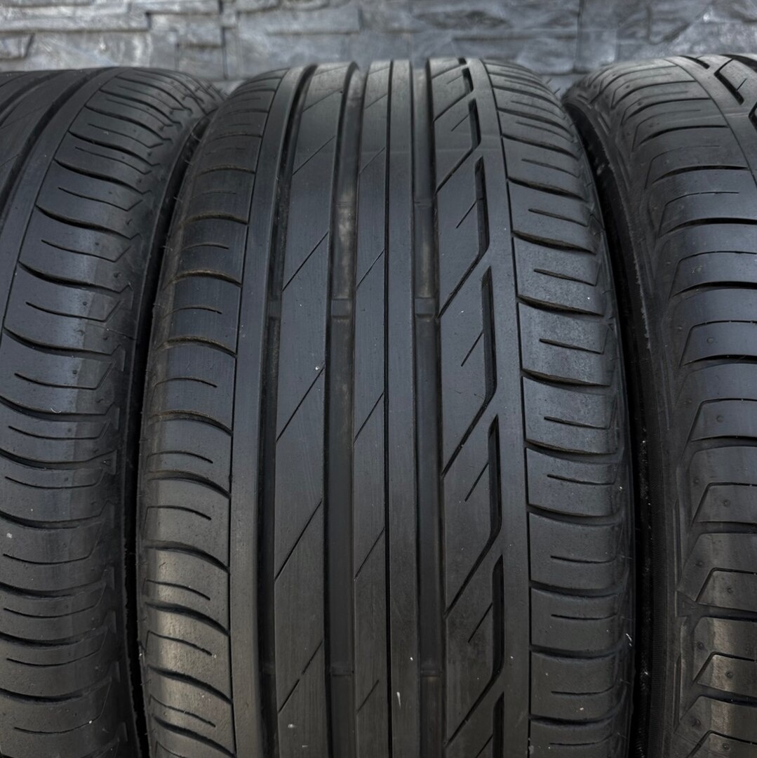 Sada pneu Bridgestone 225/50/18 95W - 2