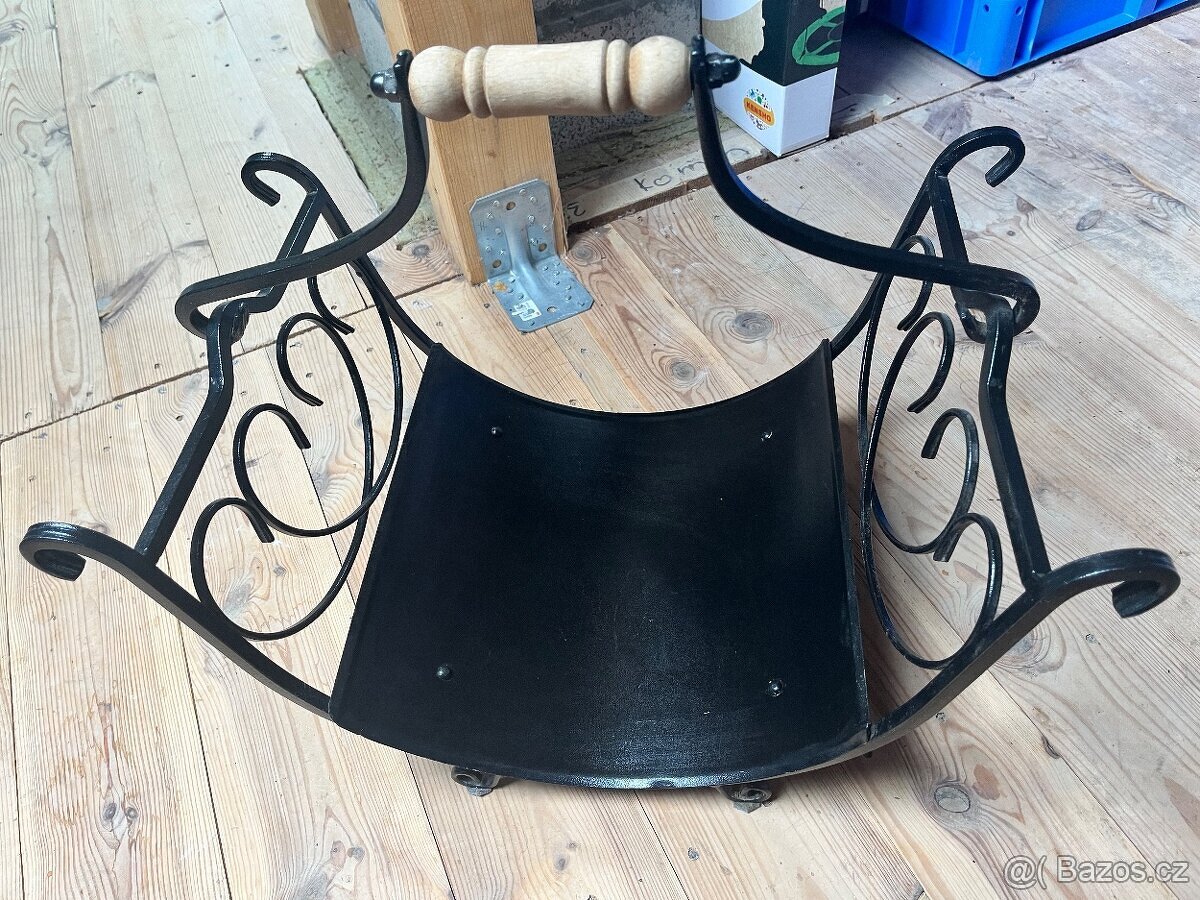 Držák na dřevo e kru - 2