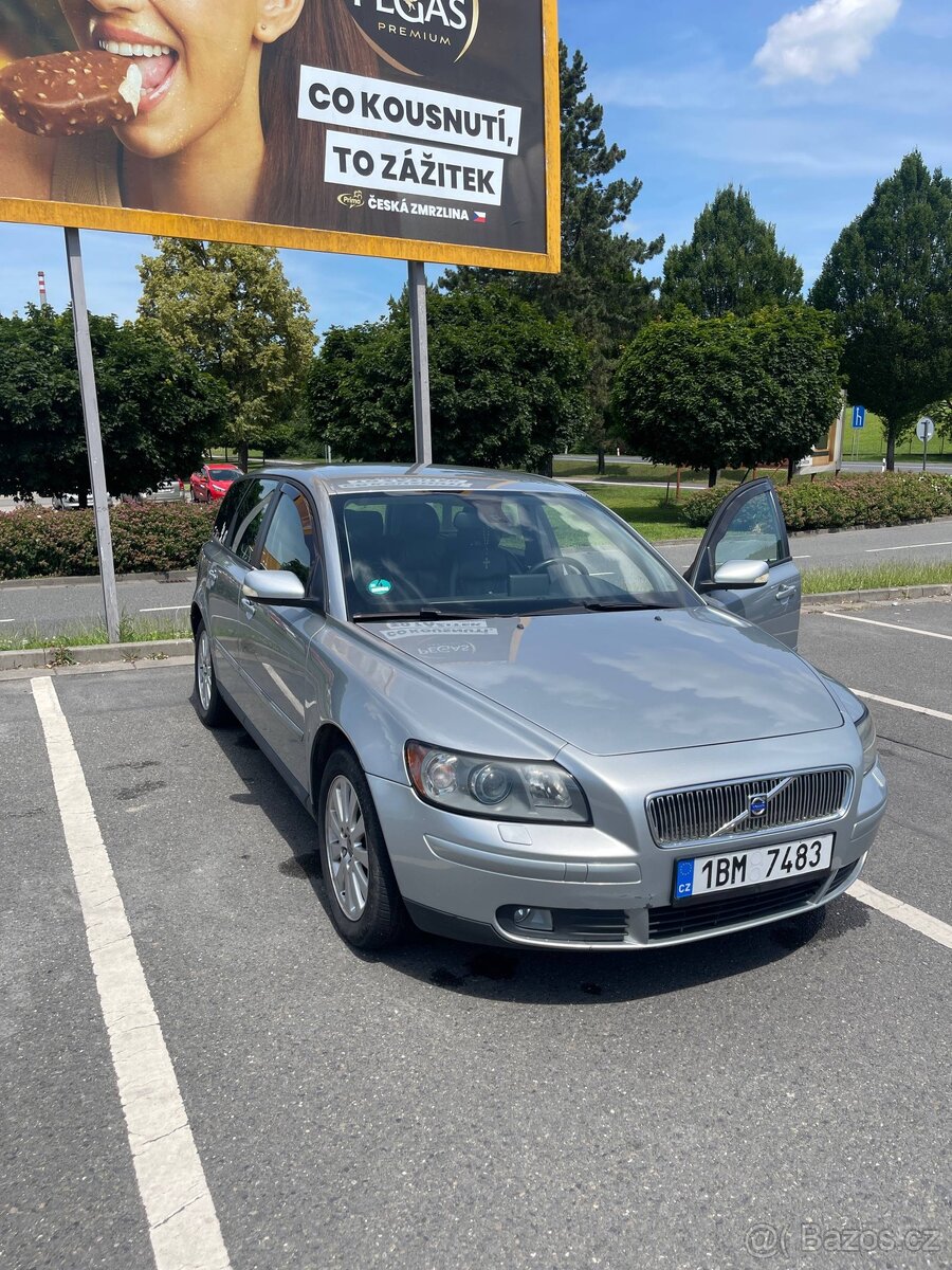 Volvo v50 - 2