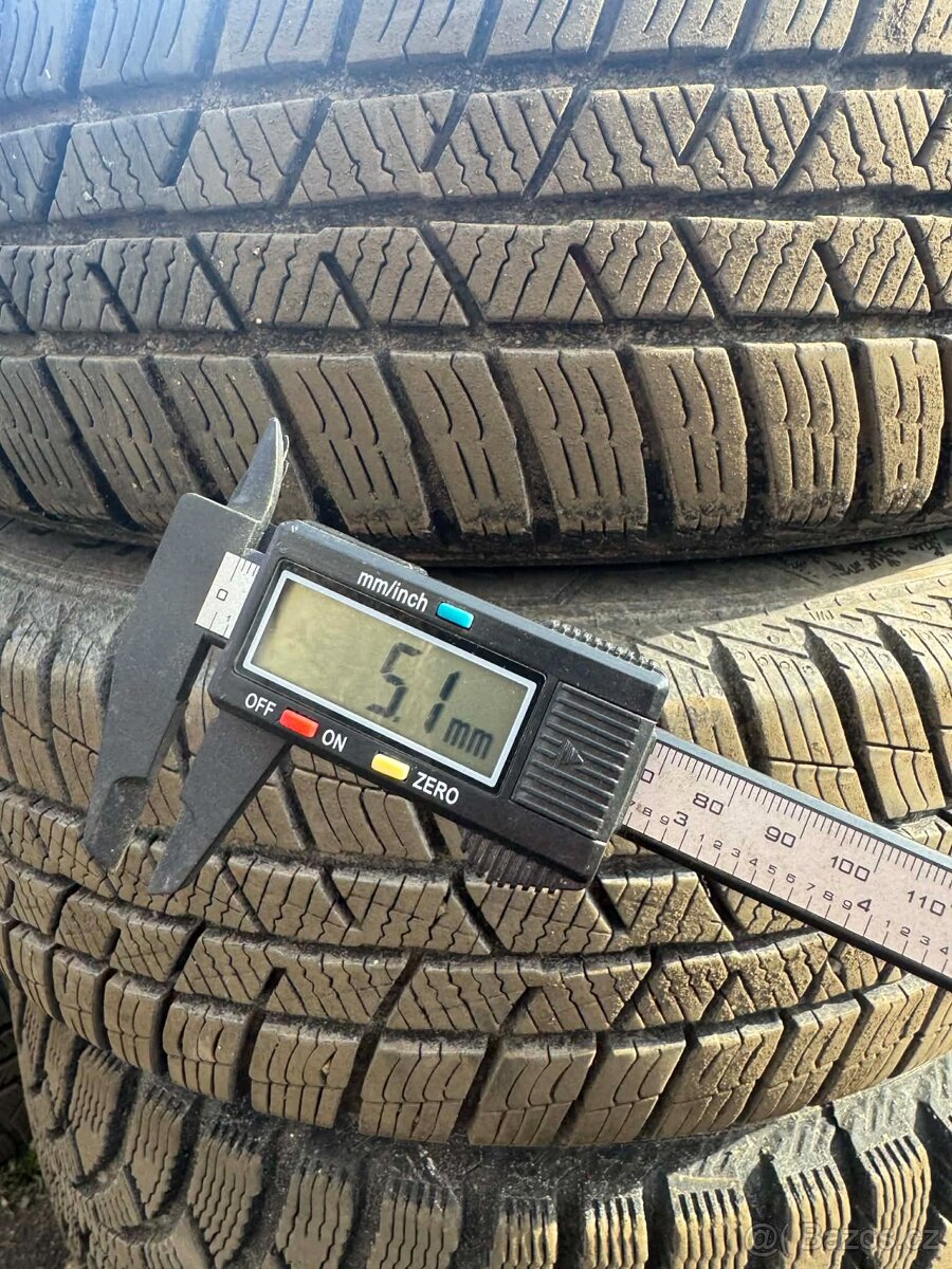 175/65/14 zimní pneu 4x100 R14 - 2