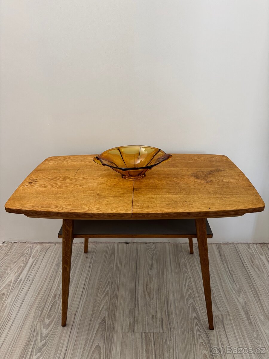 Ikonický rozkládací stůl - 2