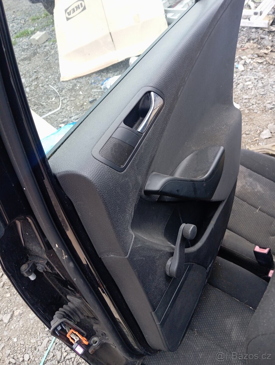 Dveře Passat B6 - 2