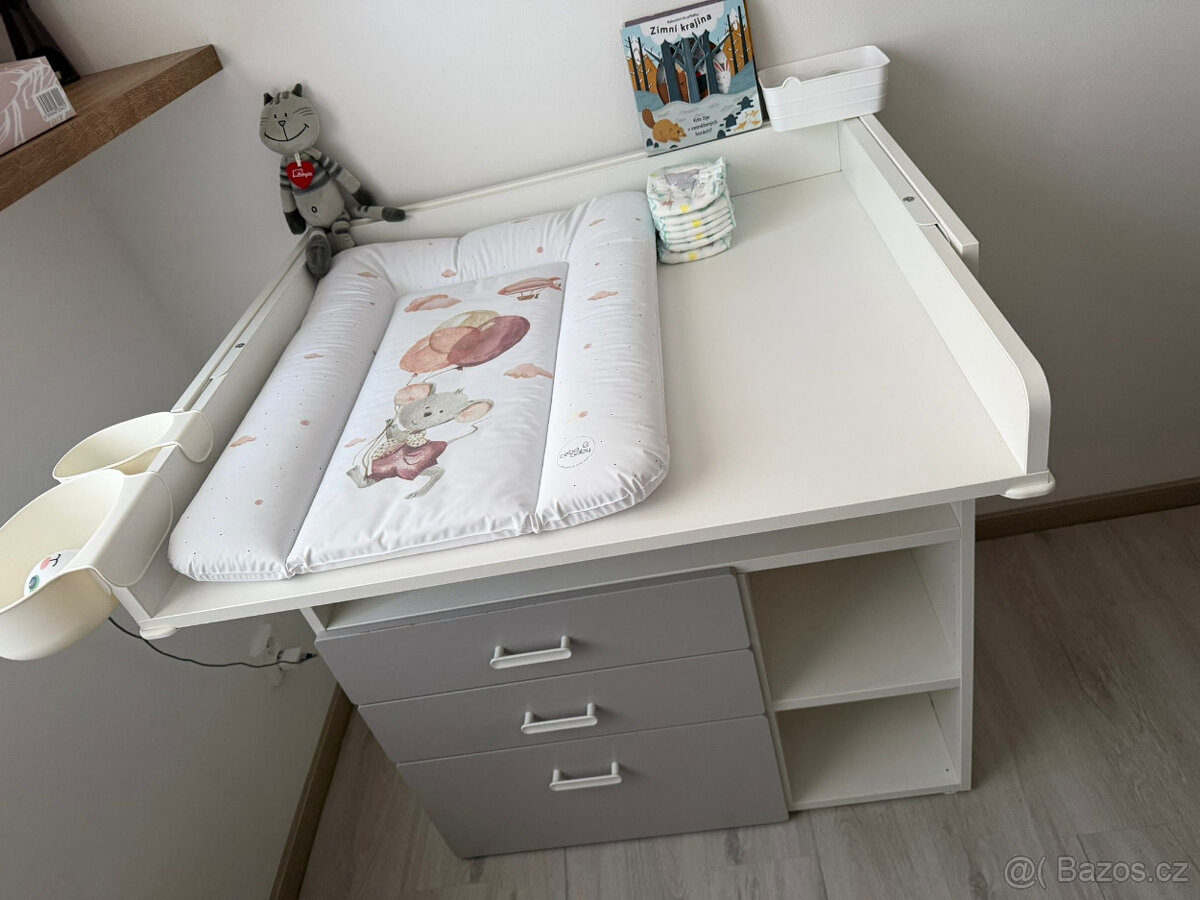 Přebalovací pult Ikea SMASTAD - 2