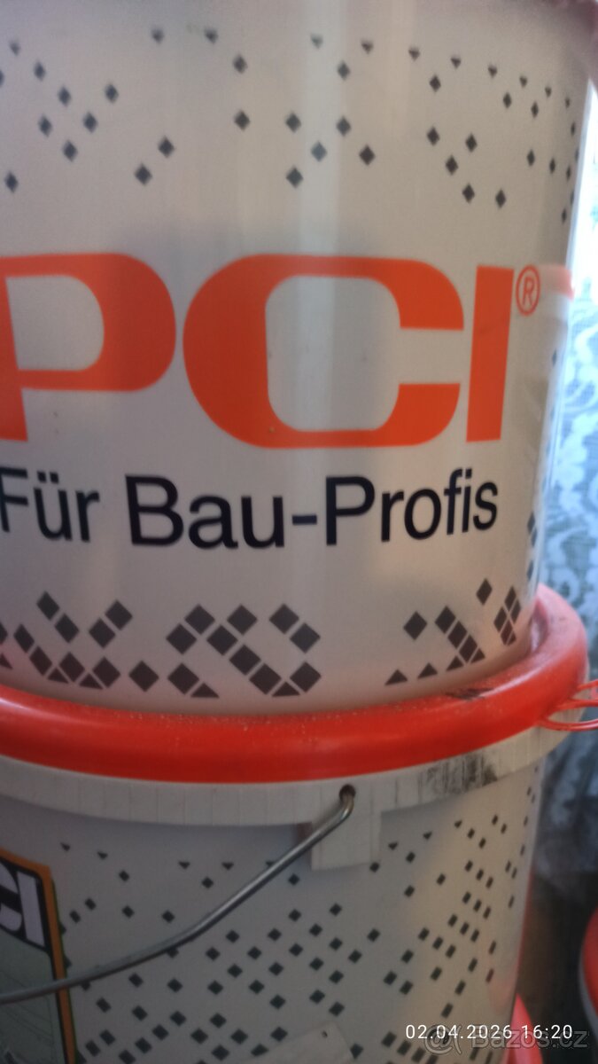 Fasádní barevná omítka - 2