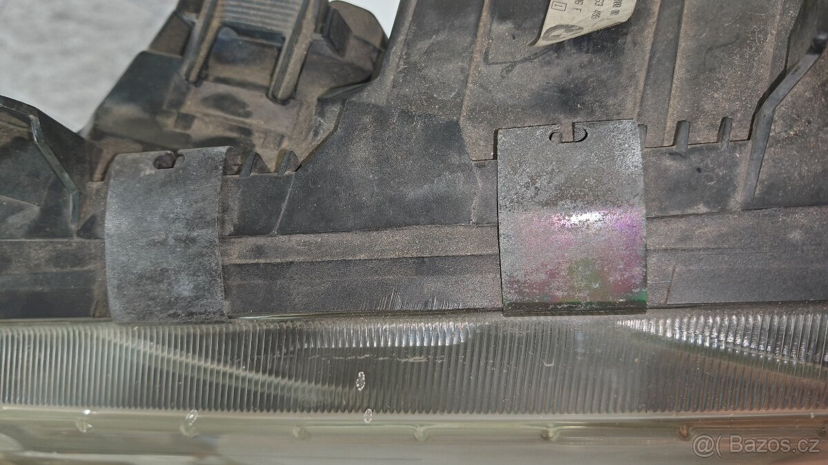 levé přední světlo BME E36 ZKW - 2