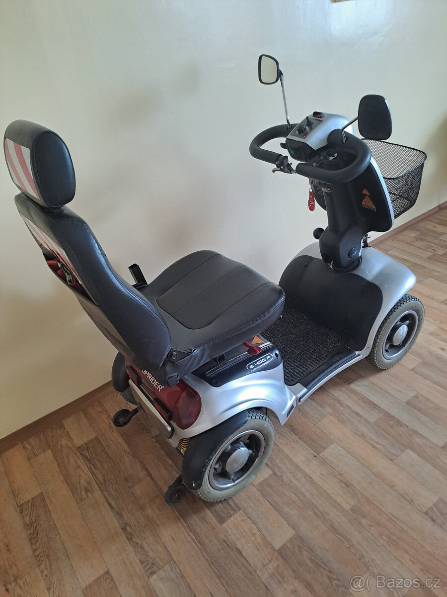 Elektrický invalidní skútr - 2