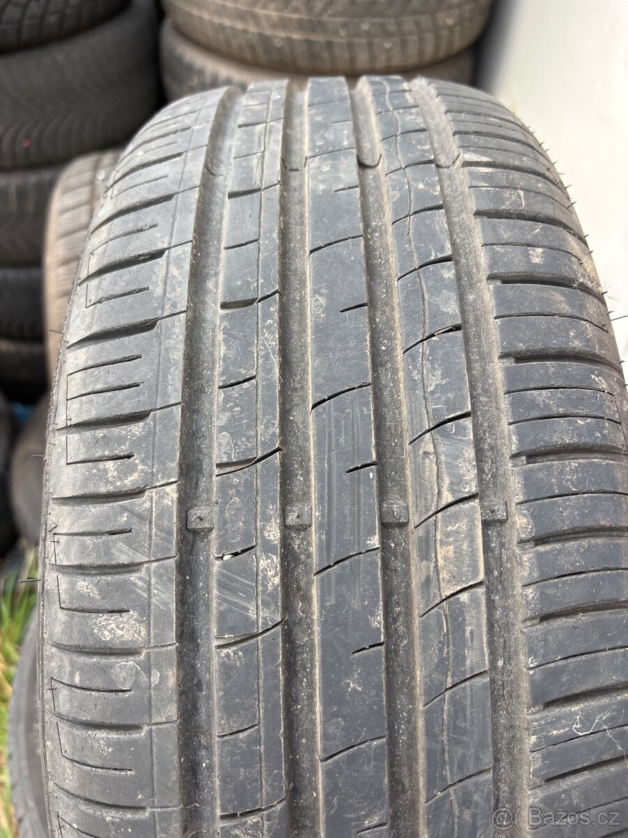 Pneu letni 205/50r16 - 2