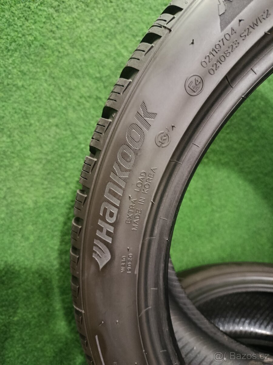 4ks zimni 215/45/18 Hankook - 2