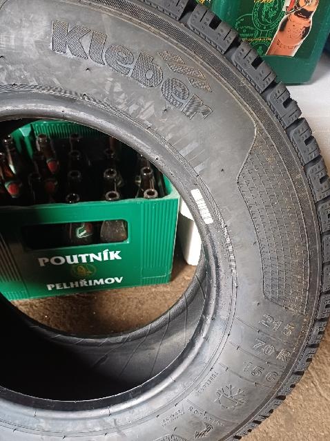 Pneu 215 70R 15C - nové - 2