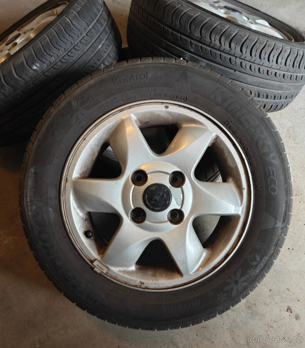Kola s Hankook pneumatikami 195/60R15 88H - 2