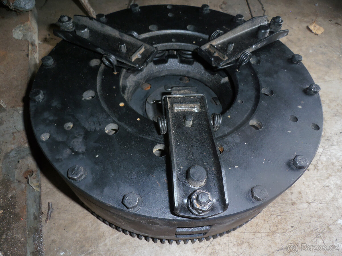 Hon setrvák, spojka UN - 2