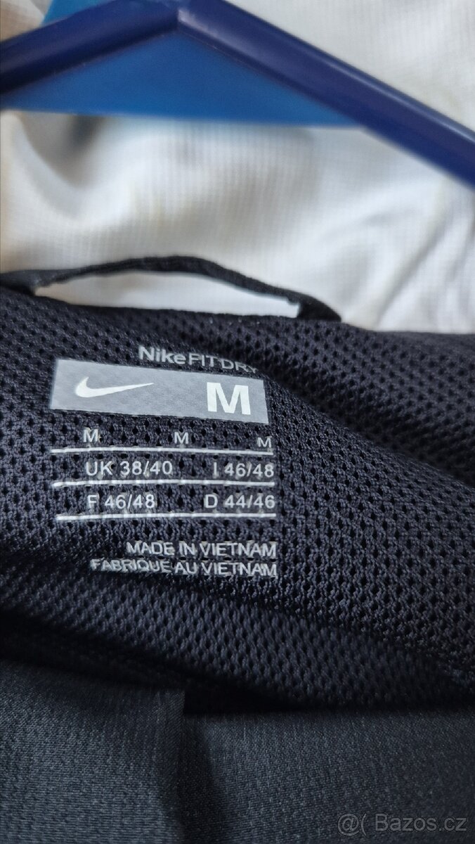 Souprava Nike vel. M - 2