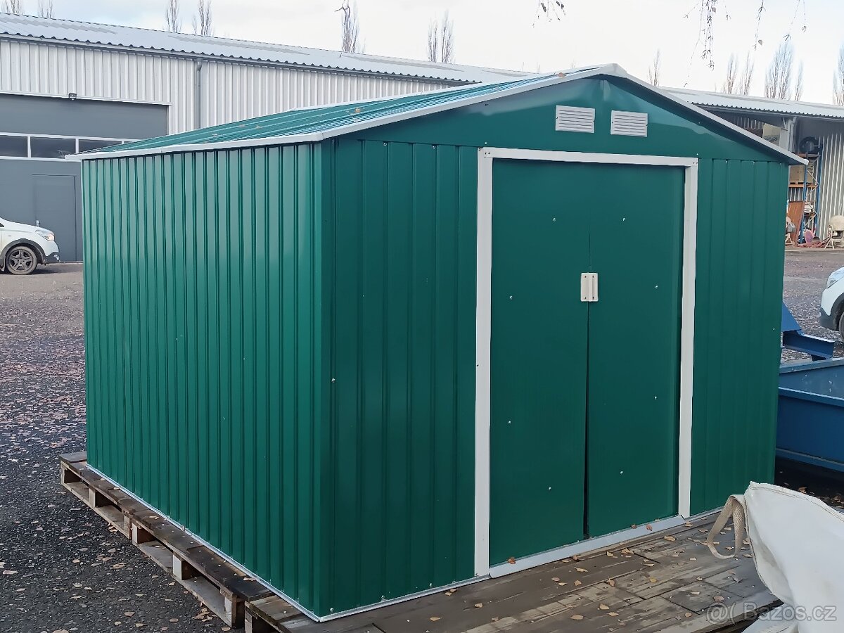 Zahradní domek 2,6 x 2,4 x 2 m - plechový - 2