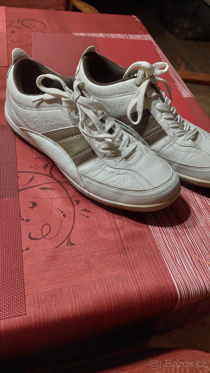 Sportovní boty č.44 - 2