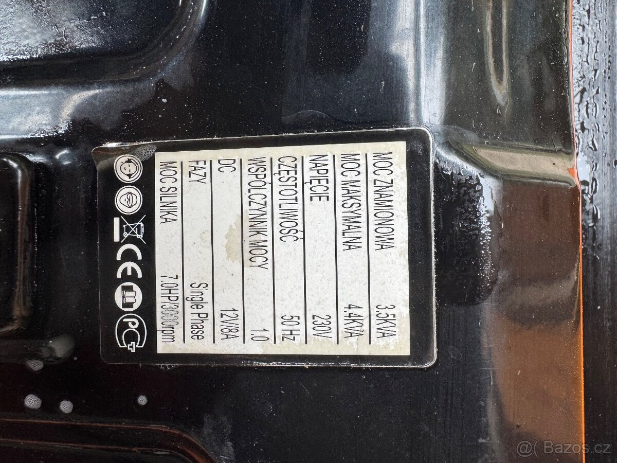 Benzínový generátor KRAFT&DELE - 2