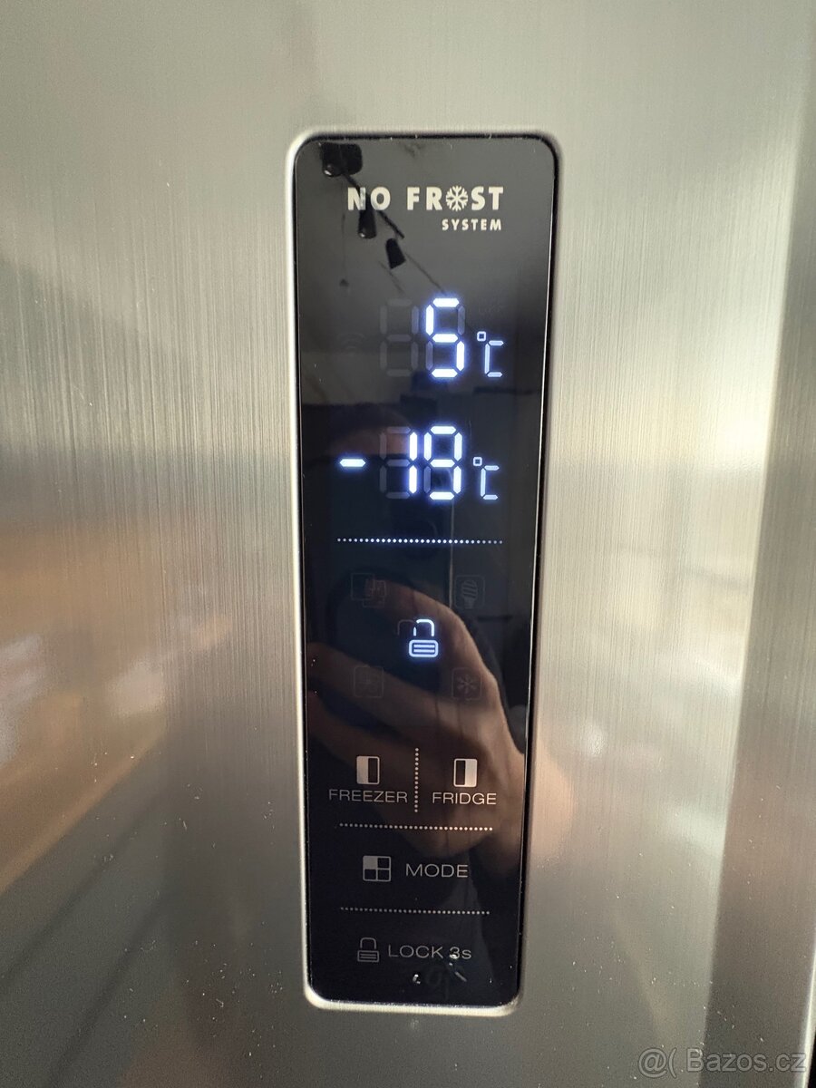 Americká lednice Eta - 2