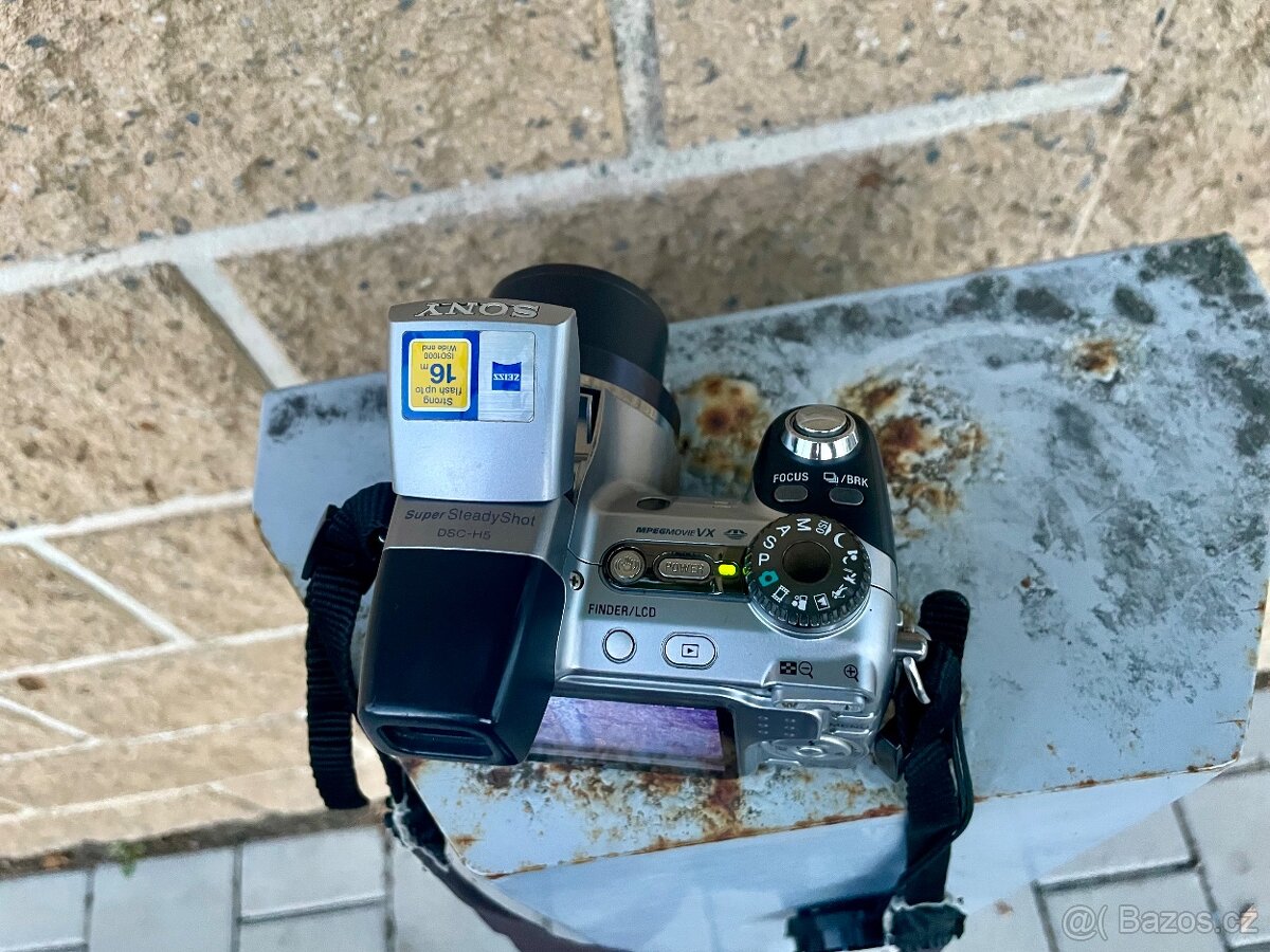 Sony Cybershot vintage digitální fotoaparát digicam - 2