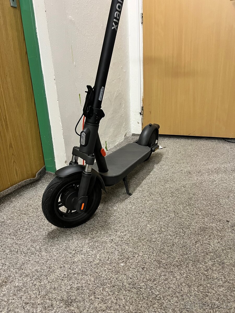 Elektrická koloběžka xiaomi Elite - 2