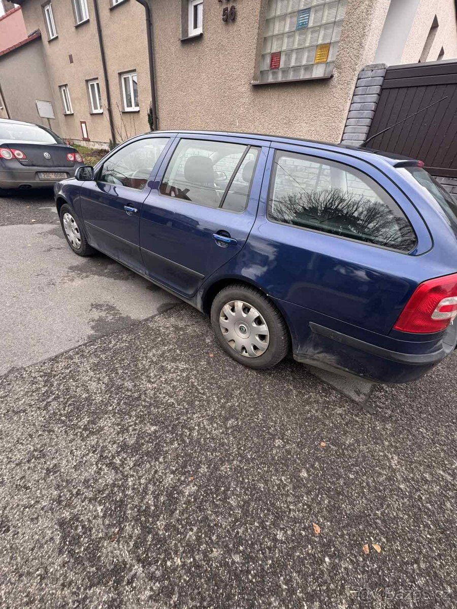 Prodám Škodu (r. 2008), 2.0 TDI 103 kW 🚗
- 2