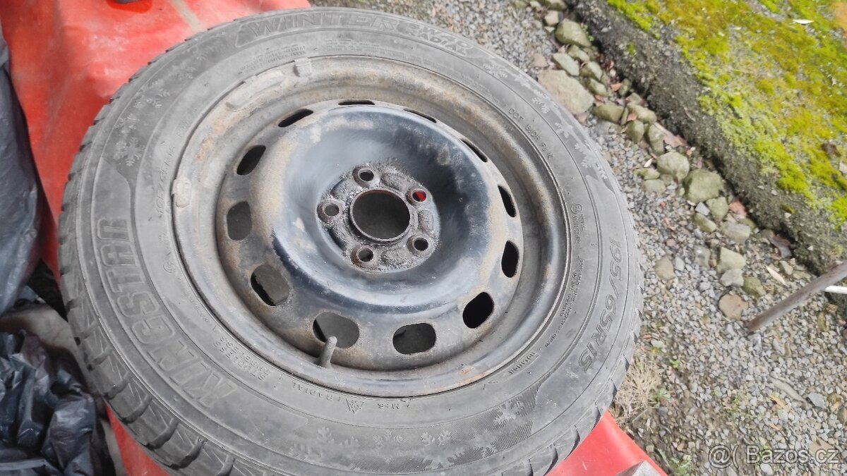 Ford Focus - zimní kola - 2