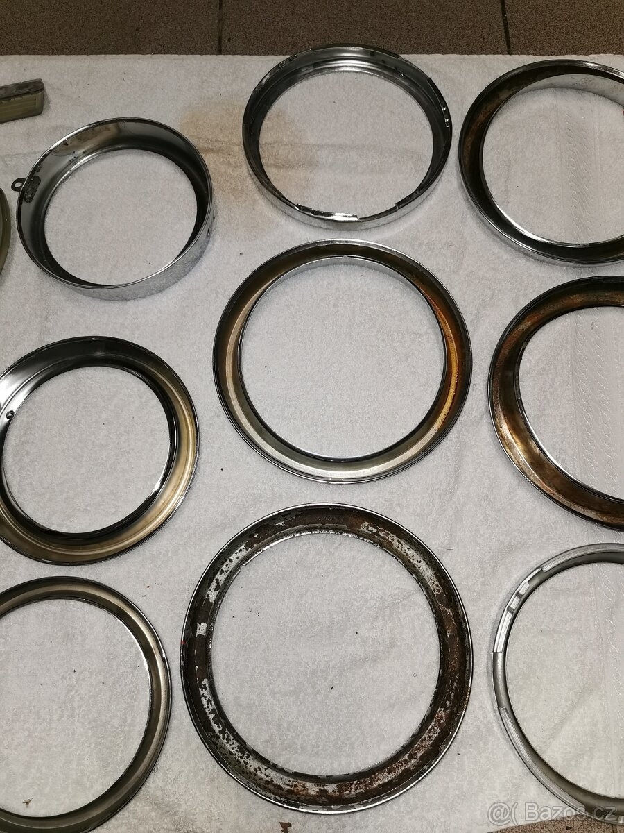 Škoda 100/110 r /1000/ jawa/ tatra - chromové rámečky - 2