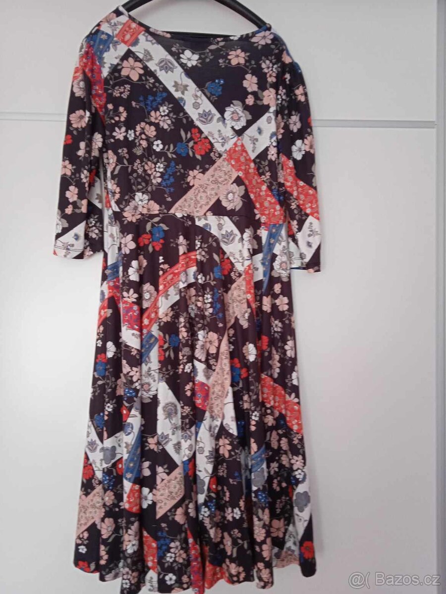 Úpletové šaty - 2