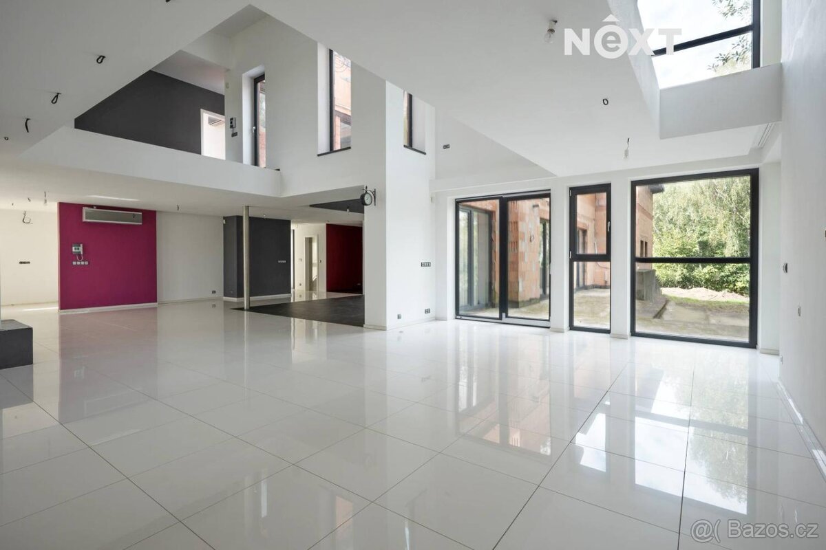 Prodej Rodinný dům, 327㎡ - 2