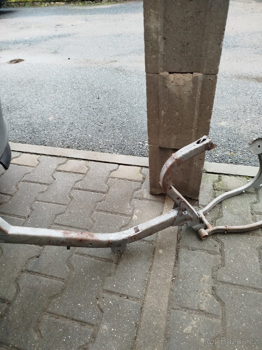 Prodám rám na jawu 550 - 2