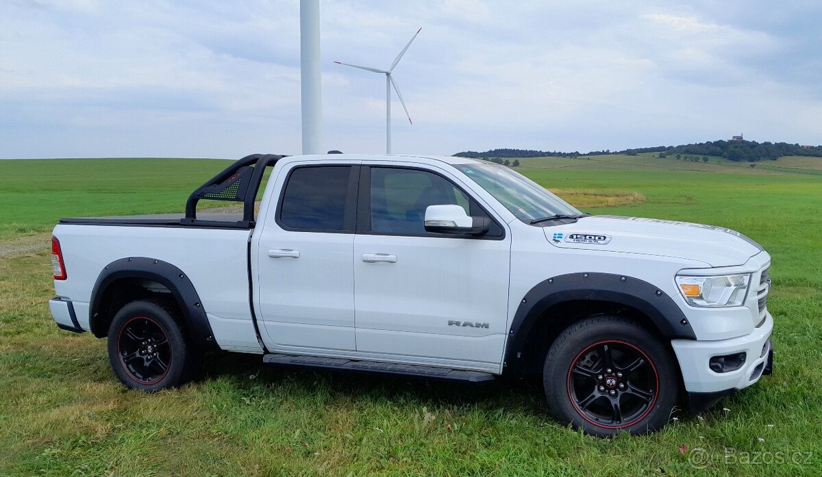 DODGE RAM 1500 5,7 Sport - nový model 2020/výměna možná - 2