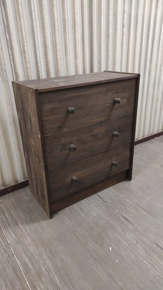 Komoda - 2