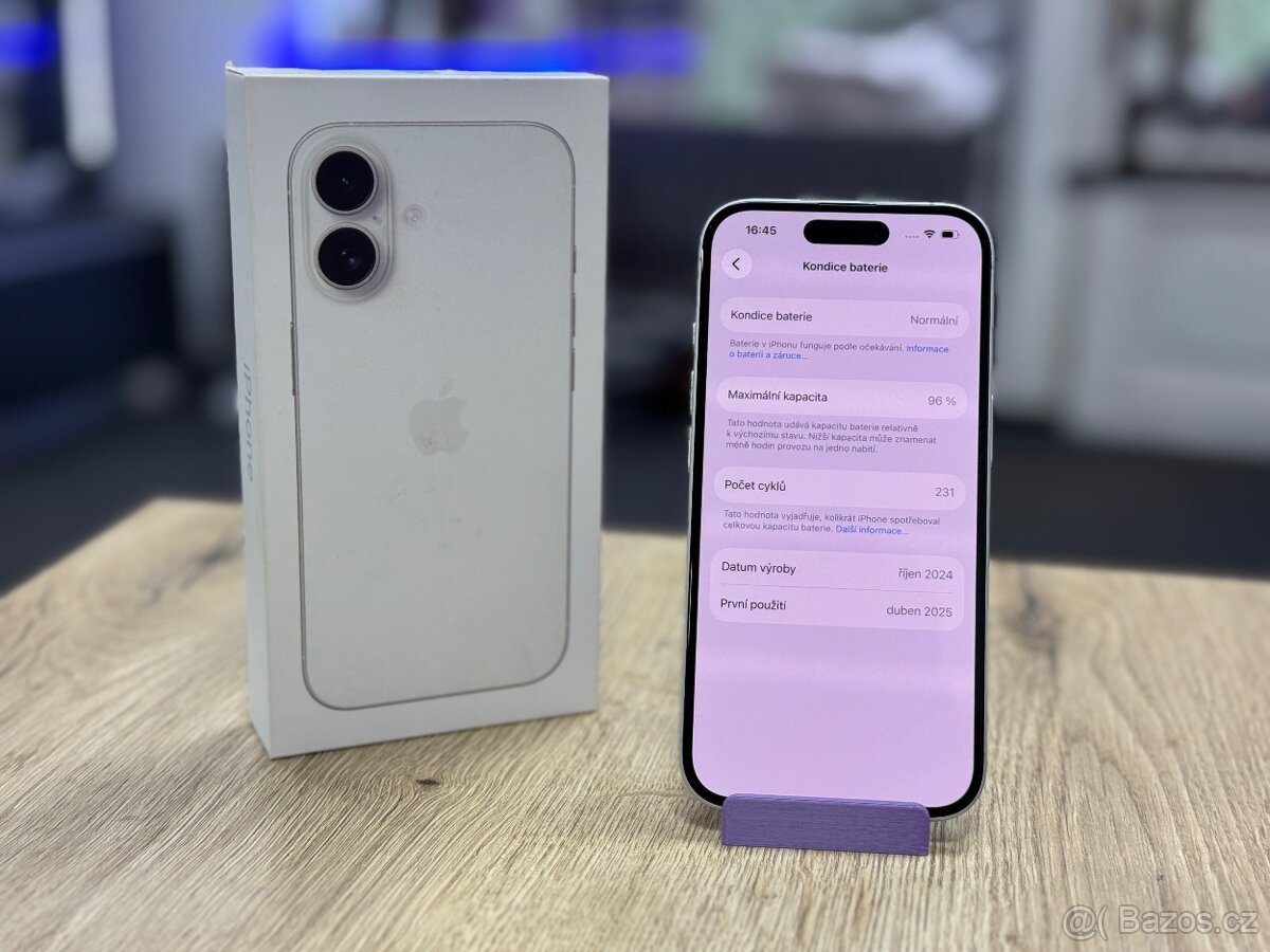 Apple iPhone 16 128GB - 2