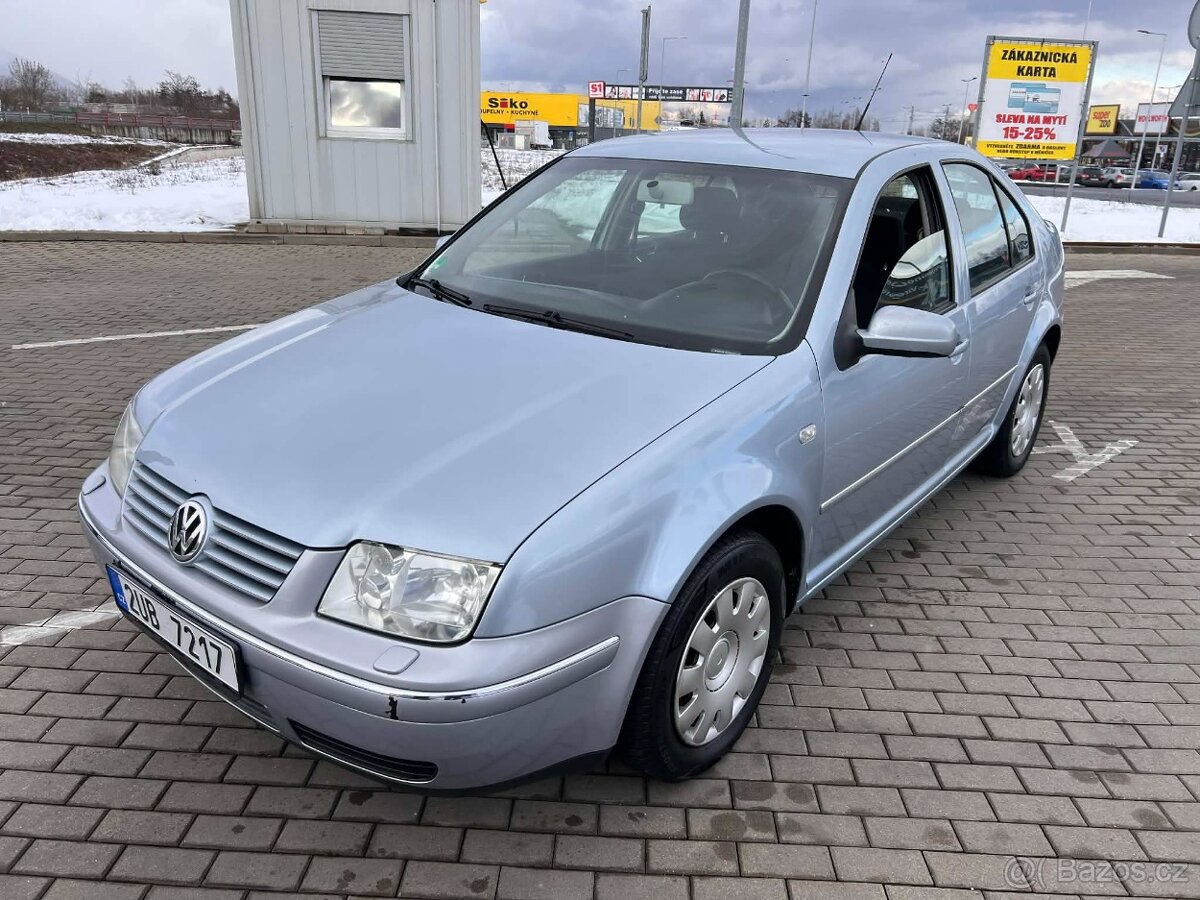 PRODAM VW BORA 2.0i PACIFIC NOVA STK EMISE DO 2028 - 2