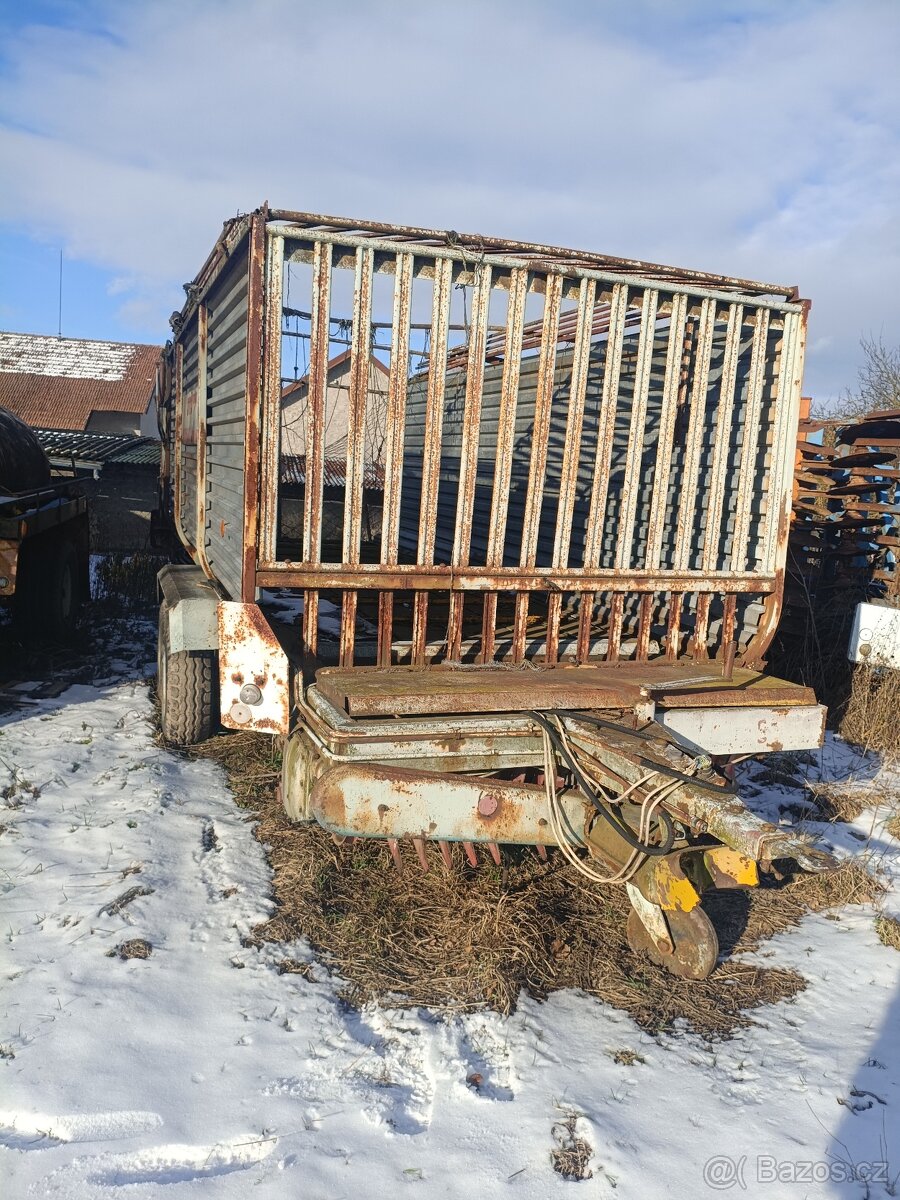 Sběrací vůz MV3-042 - 2