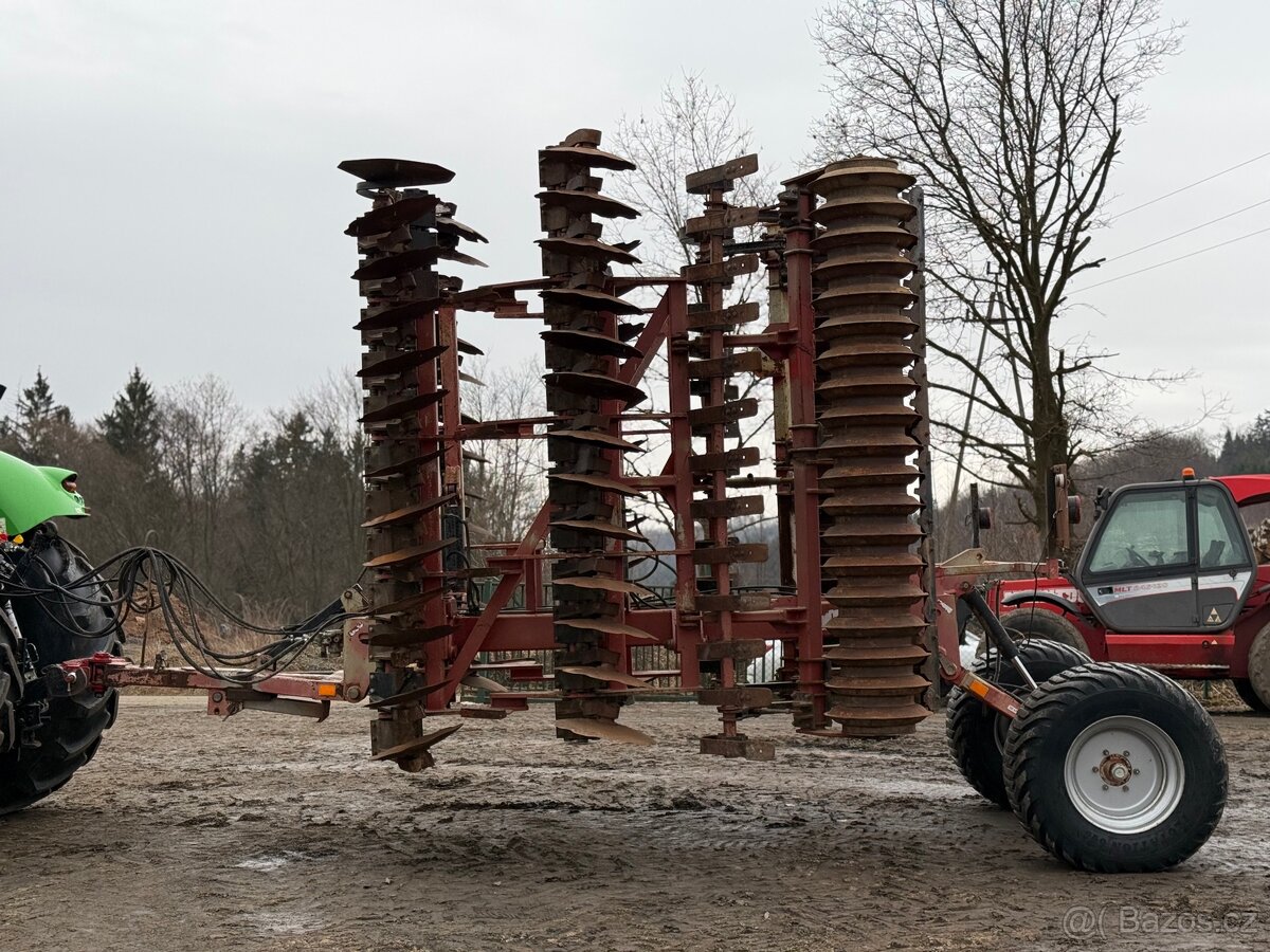 Disky SMS 600T český výrobce r.v 2009 - 2