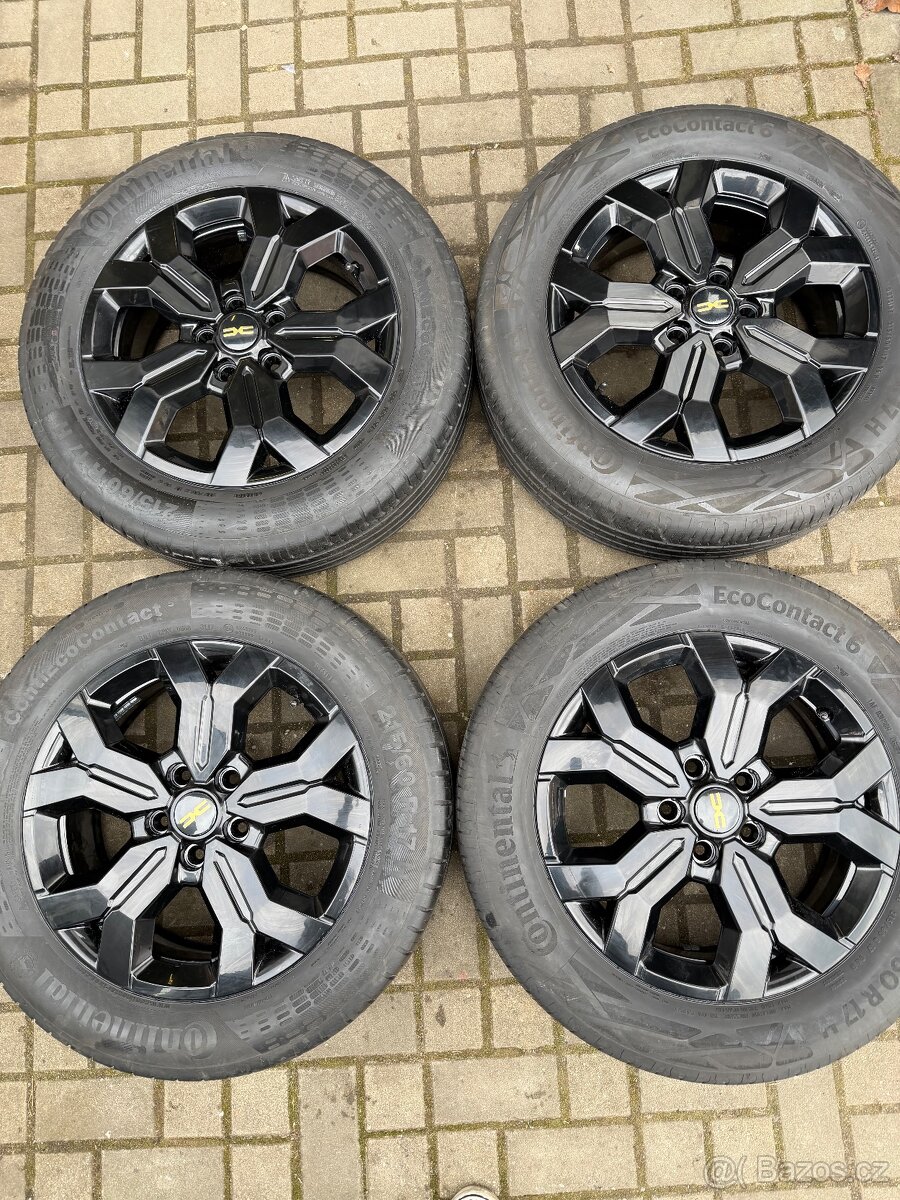ORIGINÁL Alu DACIA Duster R17, 5x114.3 - TOP STAV, LETNÍ - 2