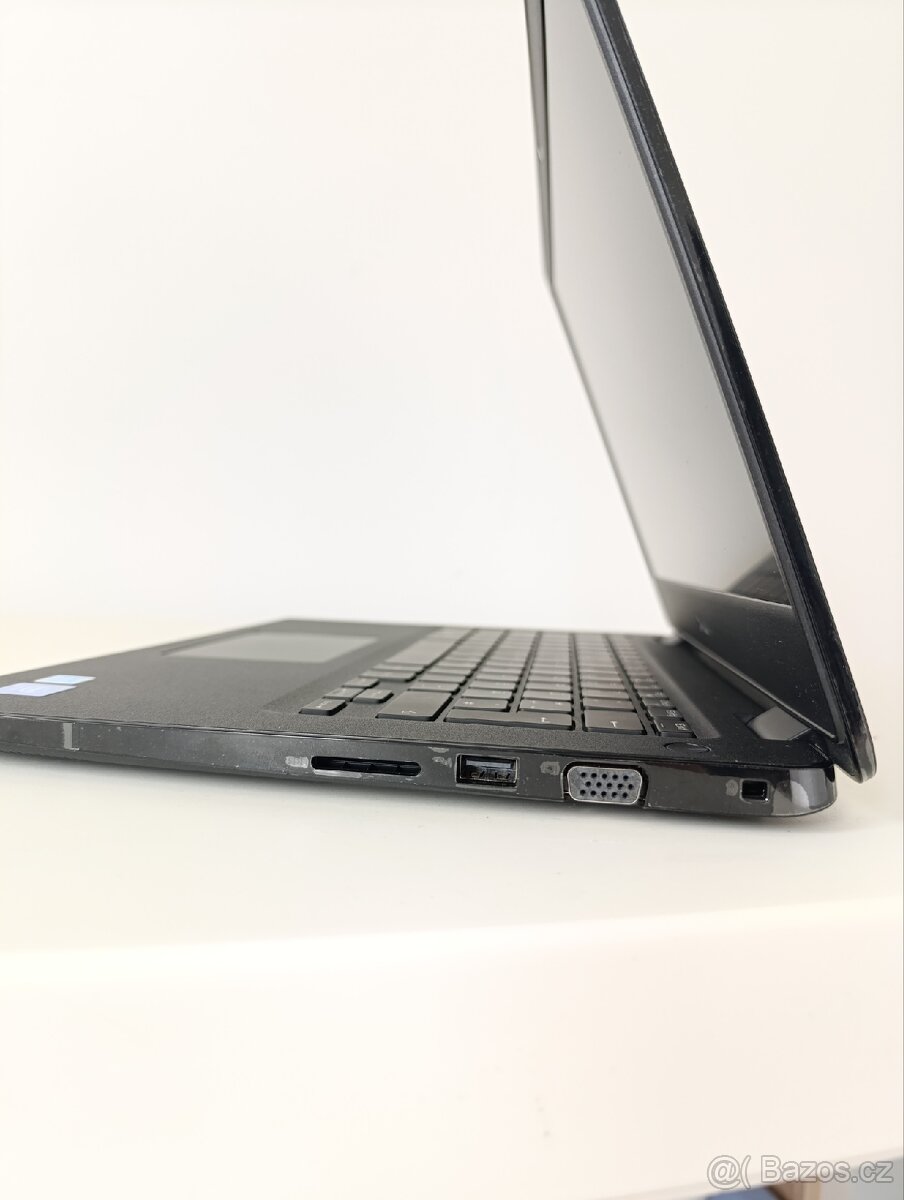 Krásný notebook Dell (Čtyřjádro, SSD, FullHD) - 2