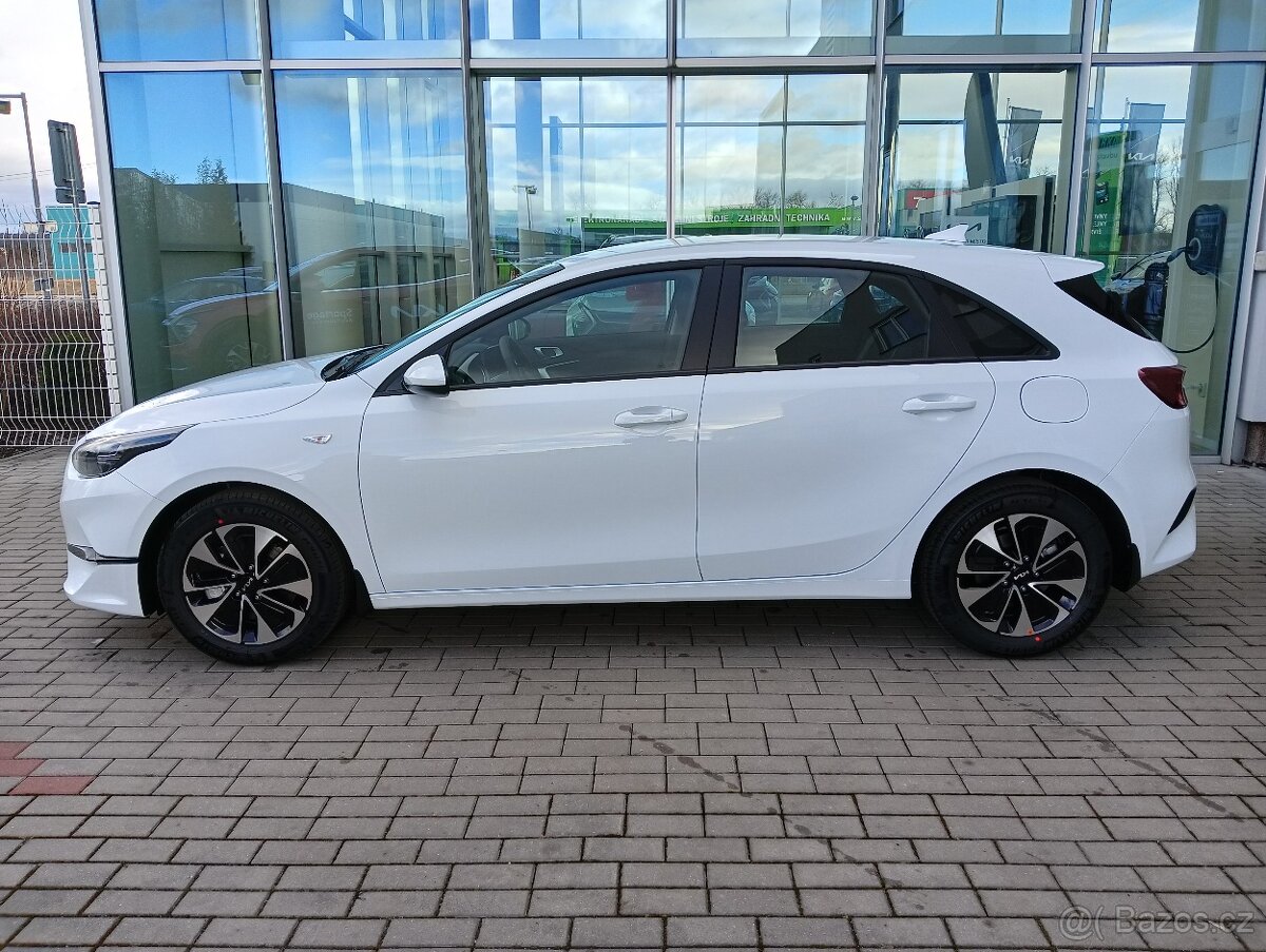 Kia Ceed 5HB1,5T-GDI SPIN MY25 - 2