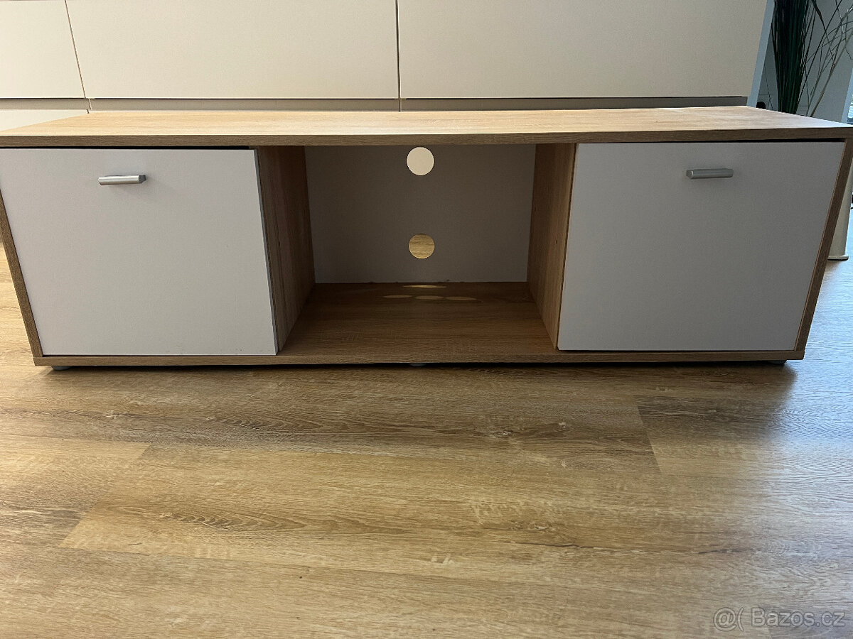 Stolek/skříňka pod TV - 2