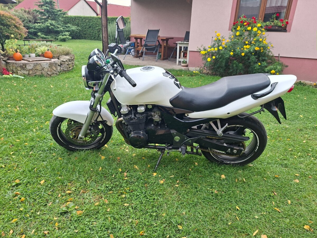 Kawasaki ZR750F ZR-7 - 2