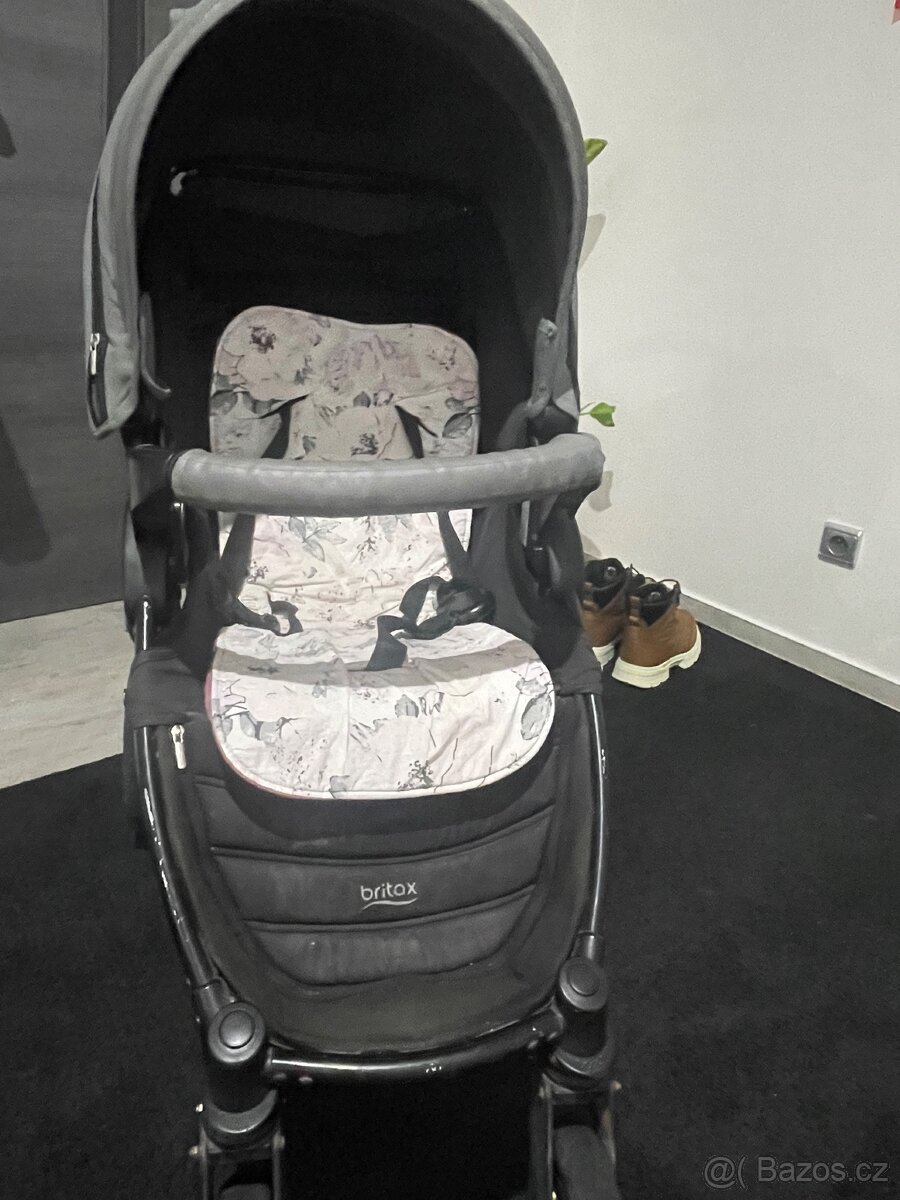 Prodám sportovní kočárek Britax - 2