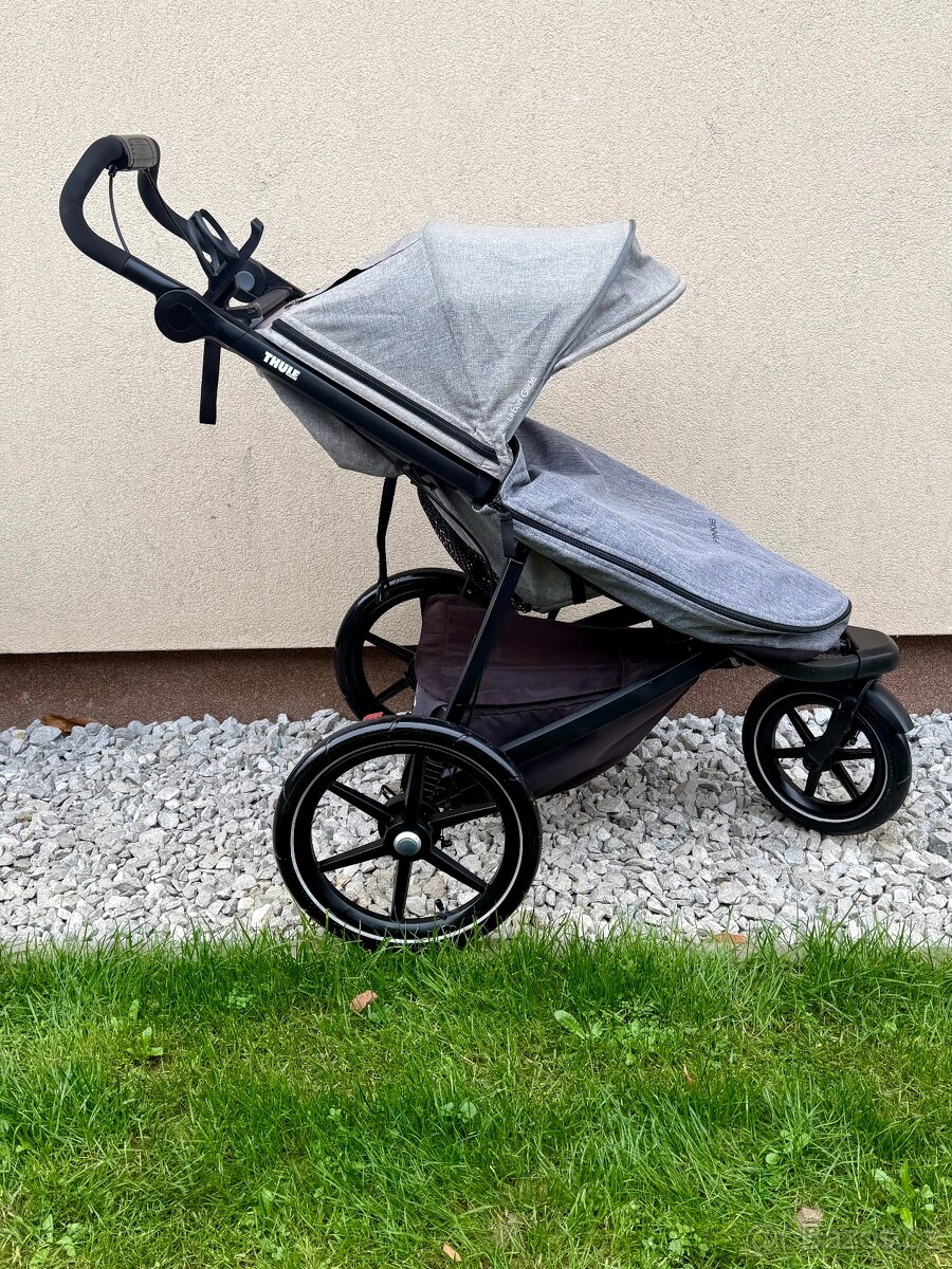 THULE Urban Glide 2 + KORBIČKA (KOMPLET) + PŘÍSLUŠENSTVÍ - 2