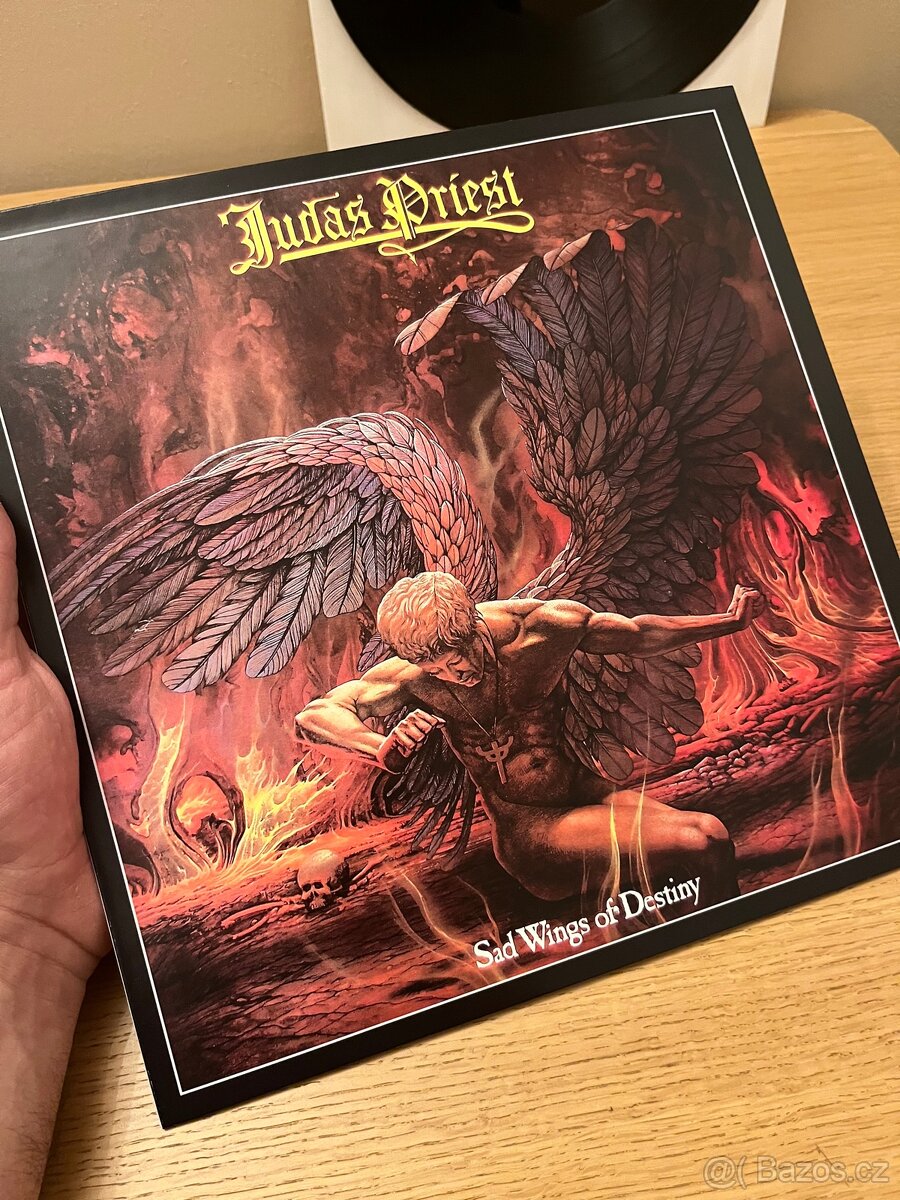 Judas Priest – Sad Wings Of Destiny - 2