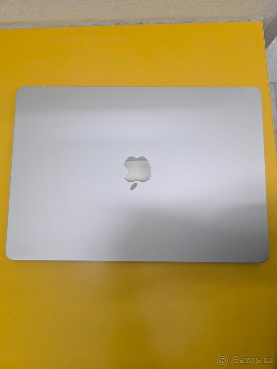Macbook Air (15") 2023 M2 16/512GB. - 2