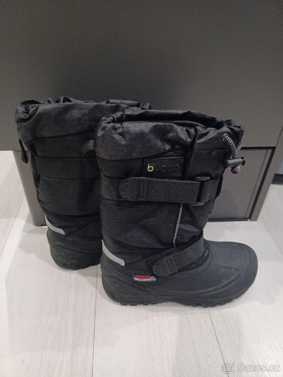 Dětské sněhule Bugga vel. 37 jako nové - 2